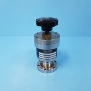 319-0102// AMAT APPLIED 3870-01352 VALVE H VAC RTANG 1-1/2" CONFLAT 2-3/4 F USED