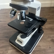 Nikon ALPHAPHOT-2 YS2-H Biological Laboratory Microscope Body for parts 