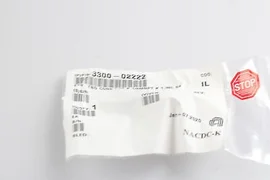 Applied materials AMAT 3300-02222 FTG TBG CONN 3/8T X 1/8MNPT X 1.39L SS 4x