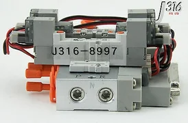 8997 LAM RESEARCH 4 PORT ELEAL VLV + MANF ASSY W/ INDICATORS 853-800722-003