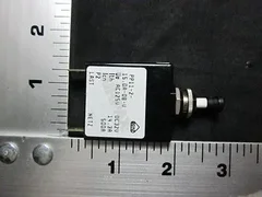 AMAT 0680-01172 CB MAG 1P SERIES 15A 50/60HZ SLOW DELAY