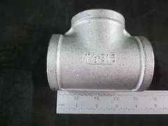 AMAT 3300-04186 PIPE TEE 1-1/2FNPT, 316SST