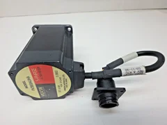 AMAT 0090-39195 Applied Materials STEPPER MOTOR 5 PH W/CABLE Vexta PK569-AUHA 