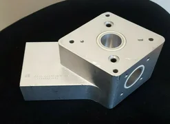 APPLIED MATERIALS 300MM PRODUCER LEFT OUTPUT MANIFOLD 0040-03490 AMAT