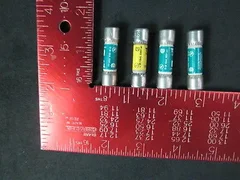 APPLIED MATERIALS (AMAT) 3510-01065 MOTT (HPS) 5140-1/4-SS-300-CLS100-10RA-30 O