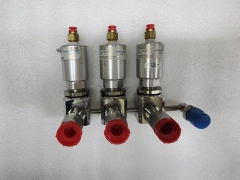 Applied Materials 0050-30833 WELDMENT VALVE MANIFOLD 3 STATION RIGHT AMAT (C)