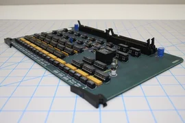 810-017075-013 / GAS PANEL PCB ASSY / LAM RESEARCH