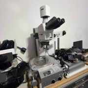 Nikon Measuring Microscope MM-400 W/ 5x 10x TU PLAN FLUOR OBJECTIVES