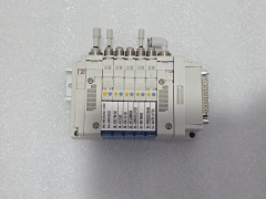 Lam Research  SMC SOL VALVE SS5J3-05-DUY01067 /  772-143692-205 (As-Is)