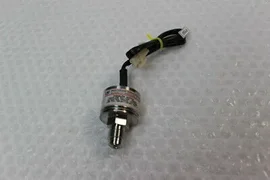 4500 LAM Research 768-901238-001 Pressure Switch