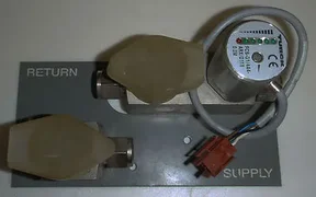AMAT 0010-02433 1/2" Supply/Return Valve Assembly with flow switch 0190-01186 
