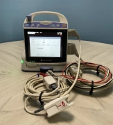 Nikon Kohden Life Scope Patient Monitor  Massimo BSM-1733 W/SC-170R Cradle