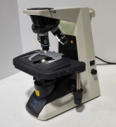 Nikon Eclipse E200LED MV Microscope with 4x 10x 40x 100x Objectives No Eyepiece