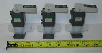 Lot of 3 CKD TMD30-X0222 High Purity Type Valves with Handle Used