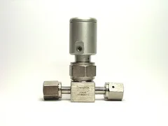 SWAGELOK SS-BNV51-C, Type : VCR Female , 1/4 ″