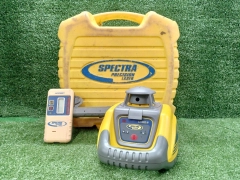 Nikon LL100N Laser Level with Receiver Used