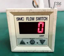 14734 SMC DIGITAL FLOW SWITCH, 24VDC, AMAT 0190-27668 PF2W300-A