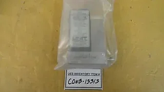 Unit Instruments UFC-1100A Mass Flow Controller AMAT 3030-01070 Used