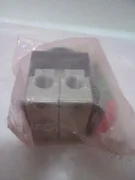 AMAT 3870-02381 Valve MNL Double 2-Way Port, Push Button, 422795