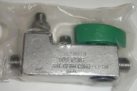 AMAT 0190-01449 Hoke 7387001R Valve &amp; Flow Sensor FCS-G1/4A2-NA-H1141 &amp; Amplifie