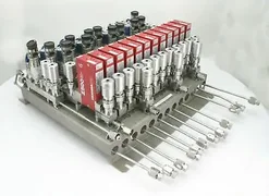 10411 APPLIED MATERIALS HORIBA STEC Z500 MFC, GAS MANIFOLD 0040-52548