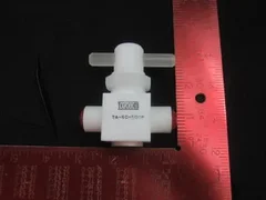 Applied Materials (AMAT) 3870-00636 VALVE MNL STOPCOCK 2WAY 1/4FNPT 1/4ORF P