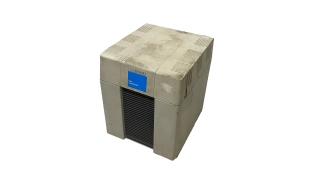 CTI Cryogenics 8135901G001 9600 Compressor CHIPPED PLASTICS/TOP COVER