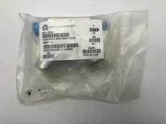 Applied Materials (AMAT) 3870-03490 VALVE BLOCK DIAPH 3WAY 1/4VCR-F/F/M NC/N , N