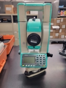 Nikon NPL-522 Pulse Laser Total Station Surveyors Instrument w/ New Battery