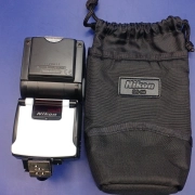 Nikon SB-50DX Speedlight Flash for Nikon DSLR Cameras, Compact, Reliable