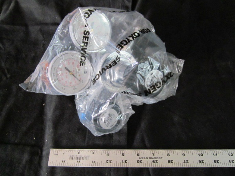 Applied Materials AMAT 3310-90027 GAUGE2 STAGECGA580 INLET