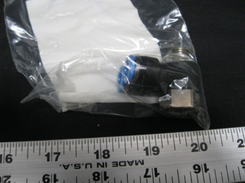 Applied Materials AMAT 3300-06573 PNEUY FEMALE G 18 X 6MM
