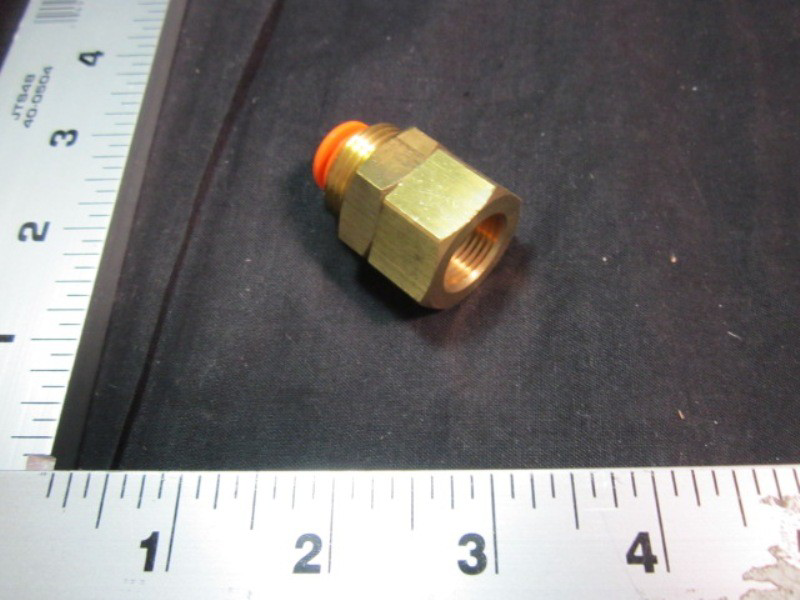 Applied Materials AMAT 3300-04989 FTG BLKHD CONN 38FNPT X 38T ONE-TOUCH