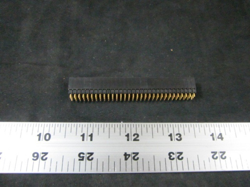 Applied Materials AMAT 1230-01149 SKT   STRIP ELEV 31P 025SQX09LEAD 1CN