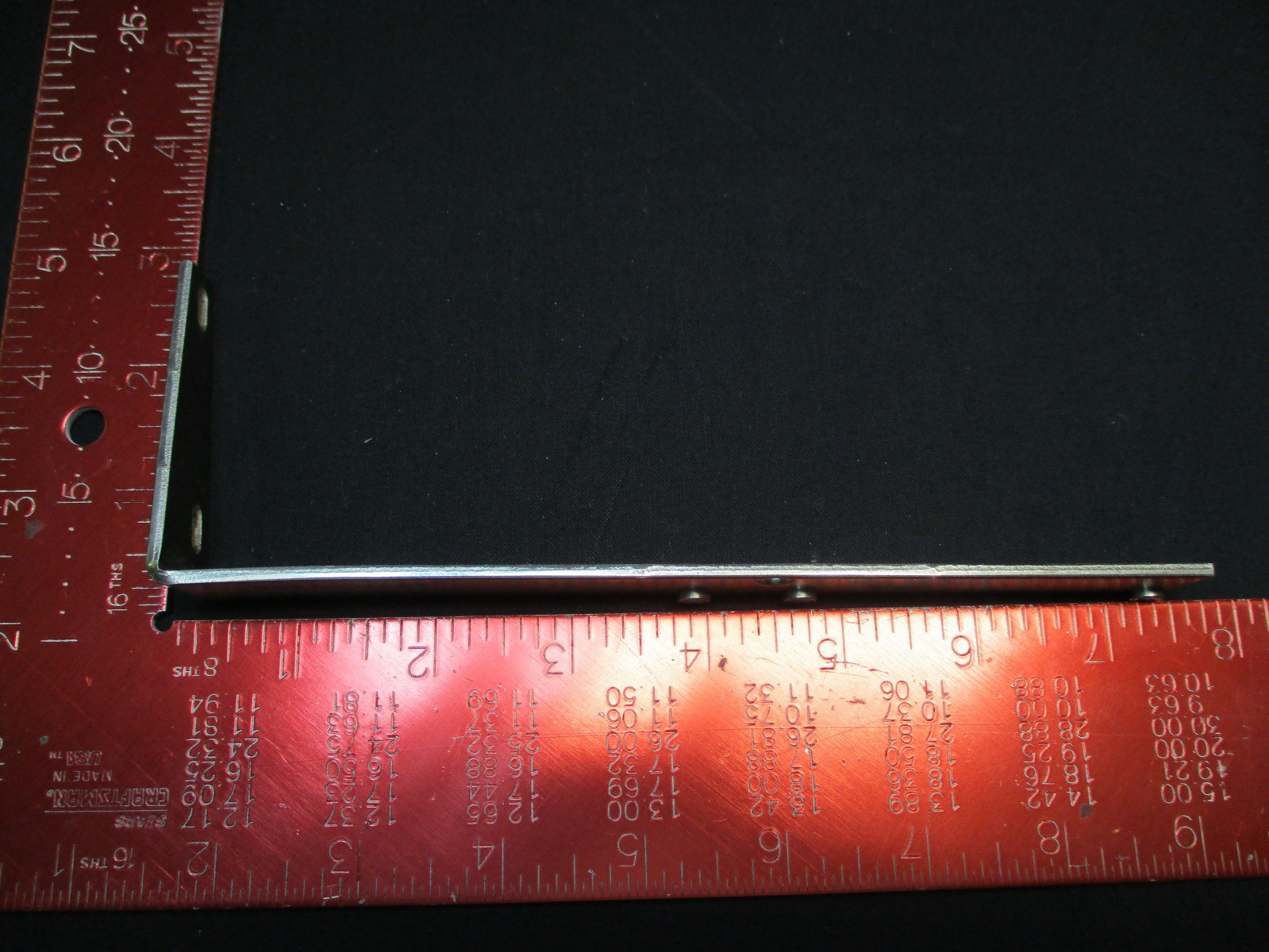 Applied Materials (AMAT) 0020-70127 STR RLF DELRIN 1IN TOP 0.375R 270DEG
