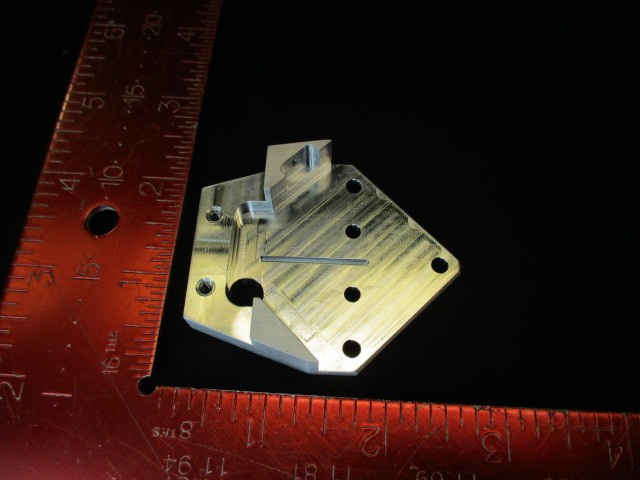 Applied Materials (AMAT) 0020-30402 SUPPORT, ARM, TOP MOUNT SUSC. BASIC