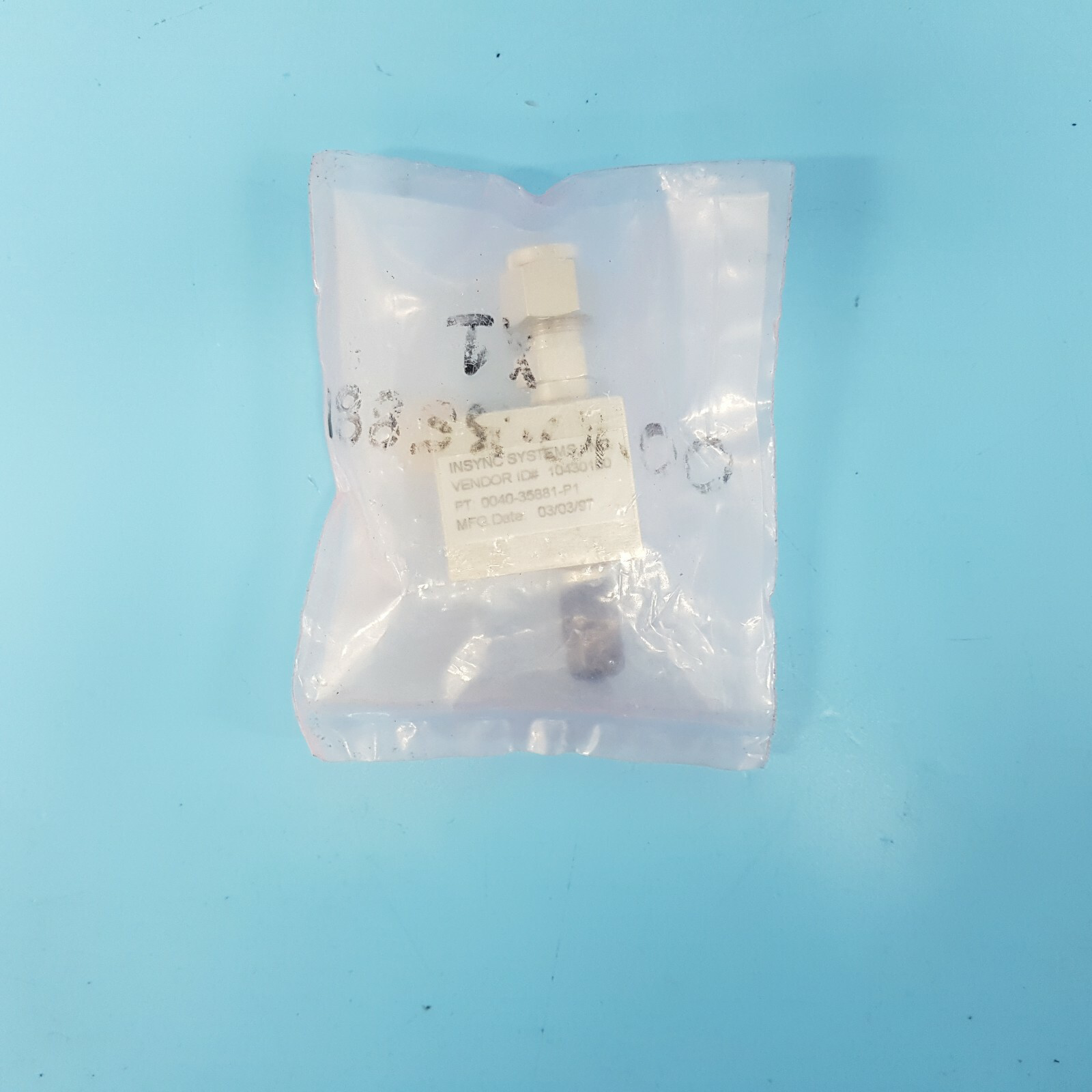 176-0504// AMAT APPLIED 0040-35881 HOUSING,FLOW ADAPTER,DPS CENTURA [NEW]