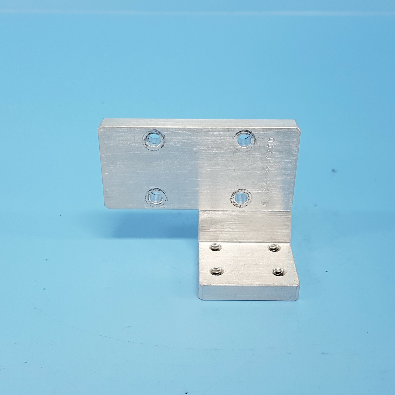 342-0303// AMAT APPLIED 0020-24349 BRKT CLAMP COH FLT-TRGT CH 1 & [USED]