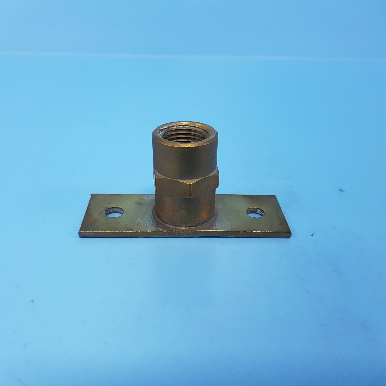 351-0201// AMAT APPLIED 0040-00121 FITTING,BULKHEAD WELDMENT,1/2FEMALE [USED]