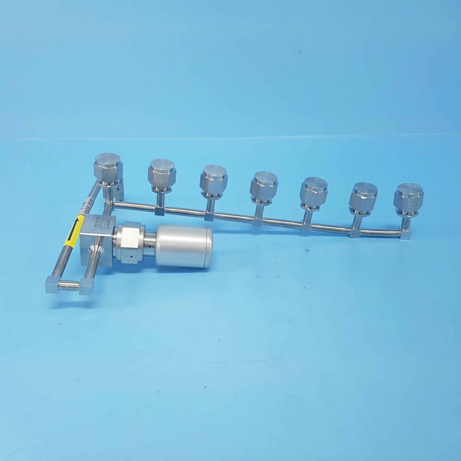 176-0104// AMAT APPLIED 0050-09391 WELDMENT MANIFOLD SINGLE-VALVE 7 LINE [ASIS]