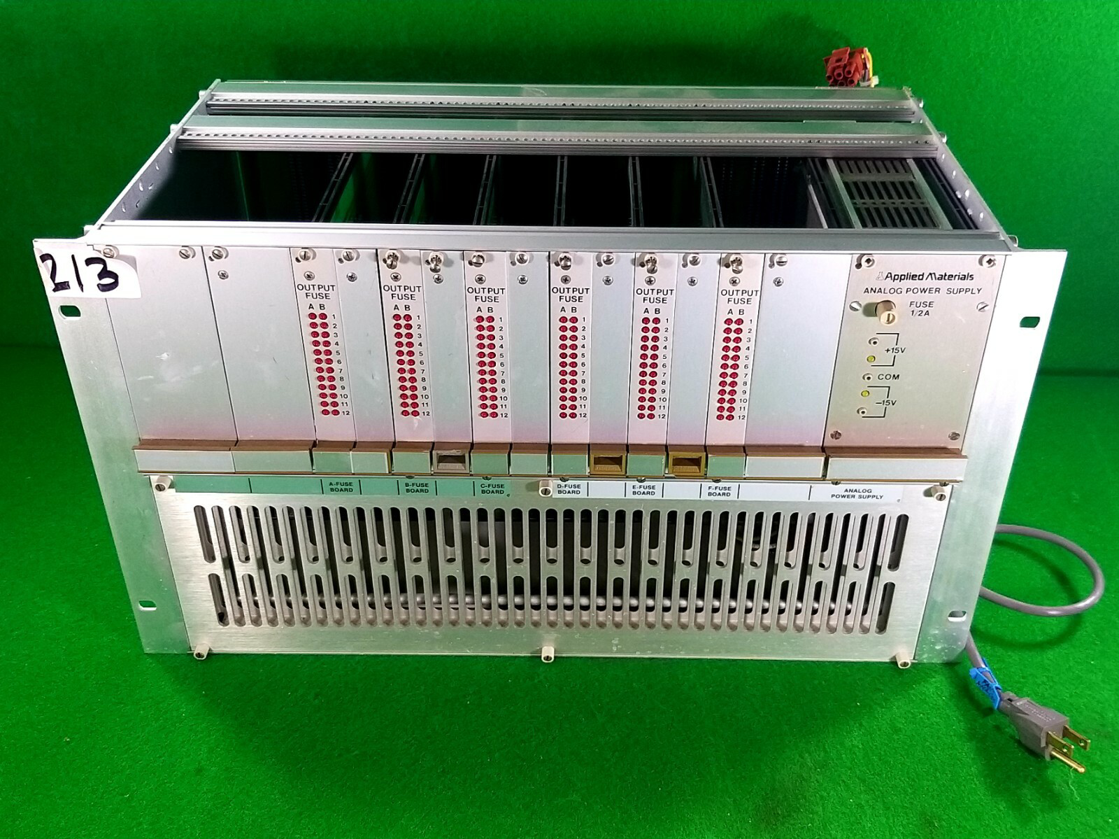 AMAT 0100-00007 MVME CHASSIS WITH OUTPUT CARDS INCLUDING MVME110-1 , 202, USED