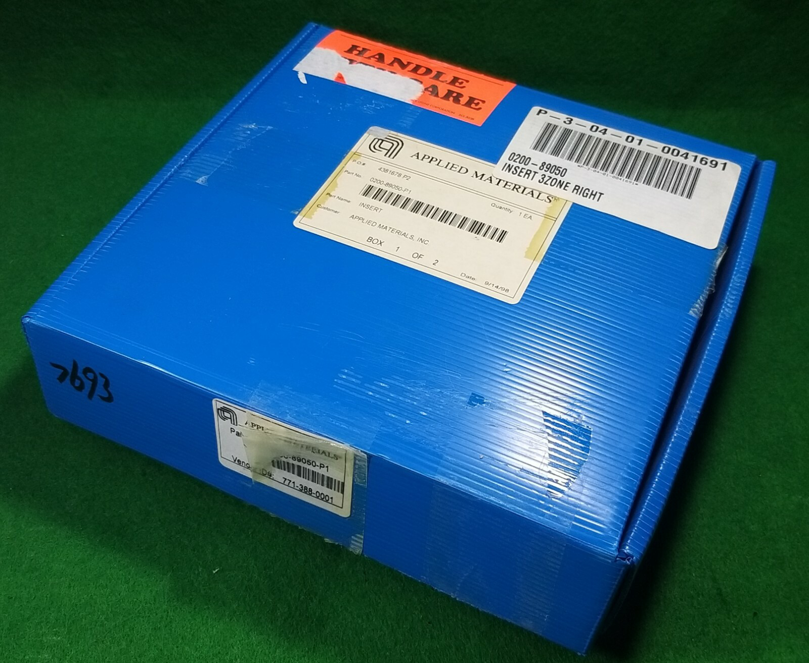 AMAT 0200-89050 INSERT, CHAMBER, INLET, RIGHT, 3 ZONE, NEW