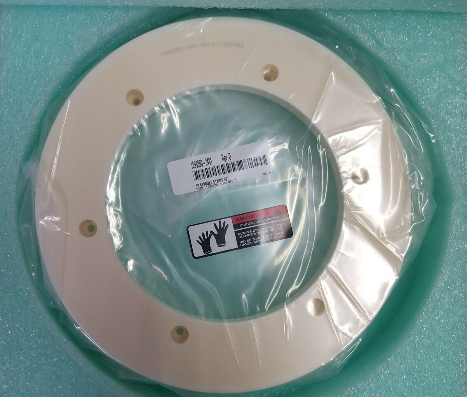 LAM RESEARCH 716-011922-001 RING ELECTRODE CLAMP, NEW