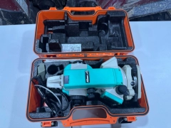 Nikon DTM-322 Total Station, powers on, with case and more!