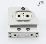 25977 LAM RESEARCH MANIFOLD BLOCK ASSY 715-030861-002