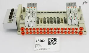 16502 SMC 15 SLOTS PNEU MANF W/ 6X SOLENOID VLV AMAT SS5V1-DUQ00584