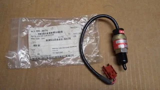 New! Wasco Pressure Switch 0190-09365 Rev A 760 TORR CL INCR AMAT 30' HG