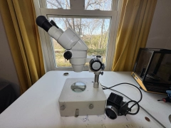 Nikon Stereo Microscope SMZ-2B  10x/23 Eyepieces W/ Light Base Works Ships Free!