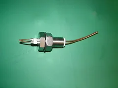 NEW Kurt J.Lesker EFT0223094 2-PIN power Feedthrough