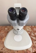 Nikon SMZ-2B Stereo Zoom Microscope w/ C-W10X/22 Eyepieces, Nikon Type 102 Stand